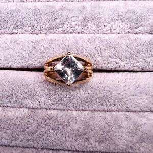 Size 6.25 Vintage Monet Goldtone Cocktail Sparkler Statement Ring